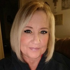 Meet your Posher, Janis